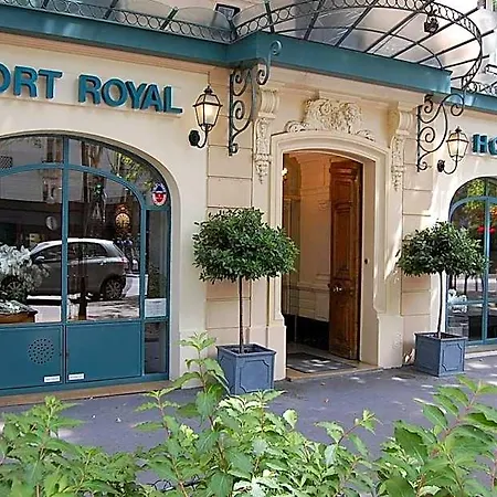 Port Royal Hotel *